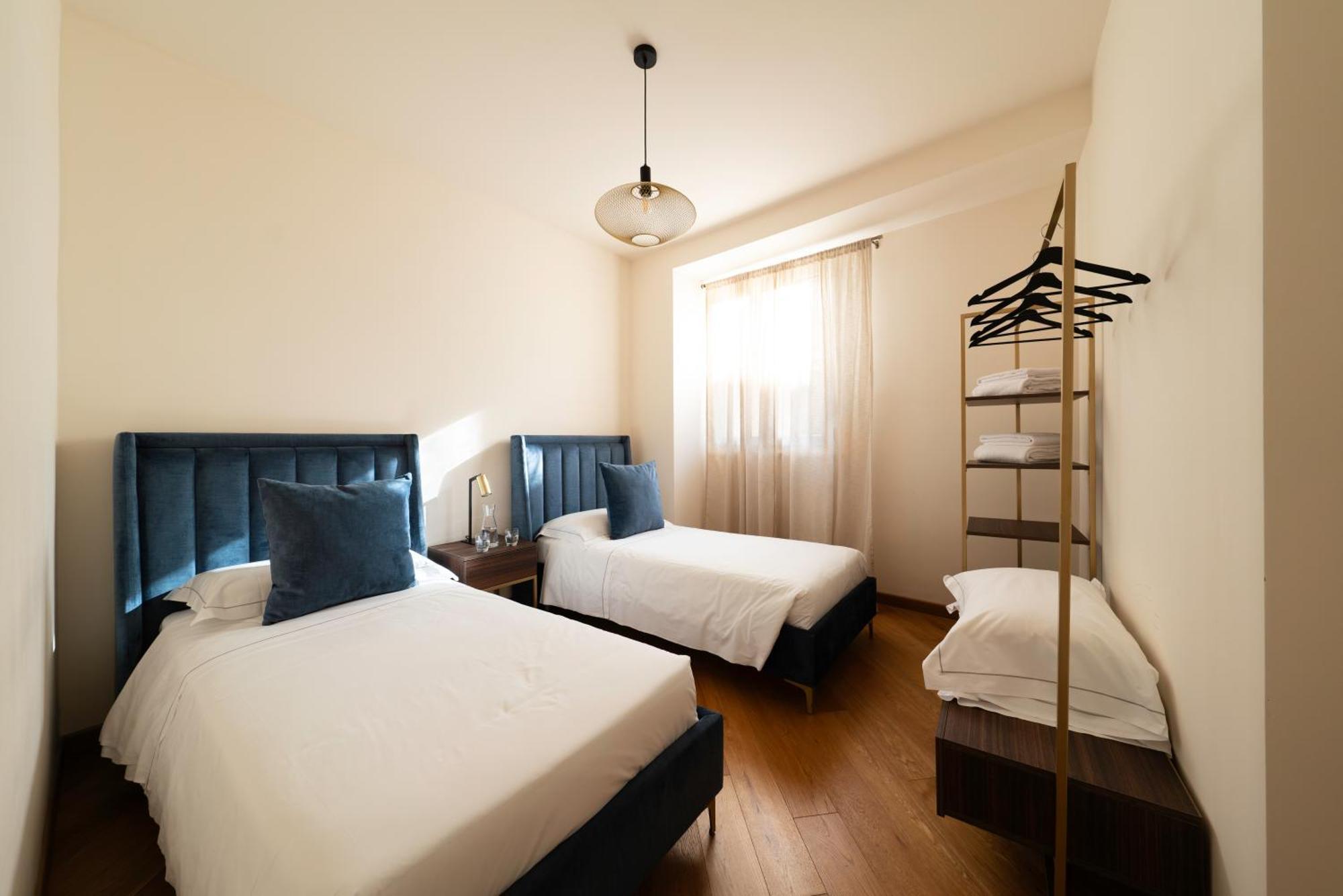 The Seven Residence Cenova Dış mekan fotoğraf